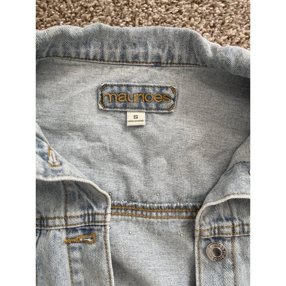 Maurices Light Wash Pearl Rhinestone Embellished Cropped Denim Jacket Small - Picture 3 of 6
